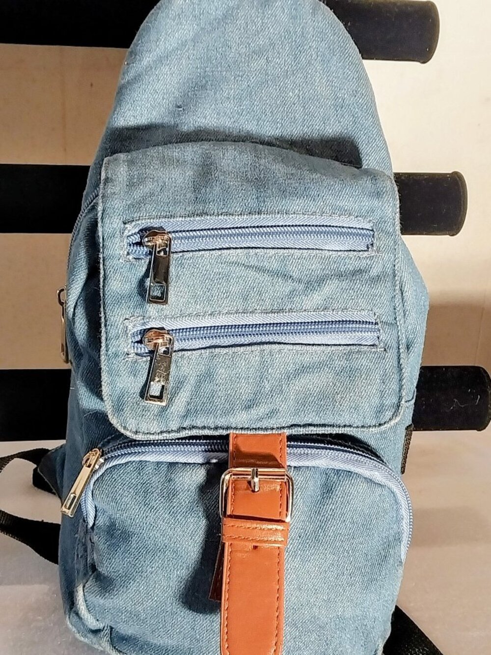 Gold Coast RFID Two Way Sling Organizer Bag